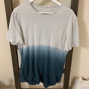 Lululemon ombré men’s tee